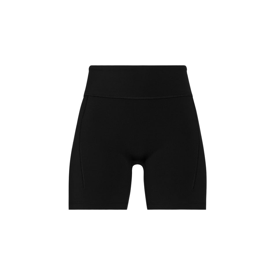 Front view of the On Women's Performance Tights Short in the Black colourway. (8715718197410)