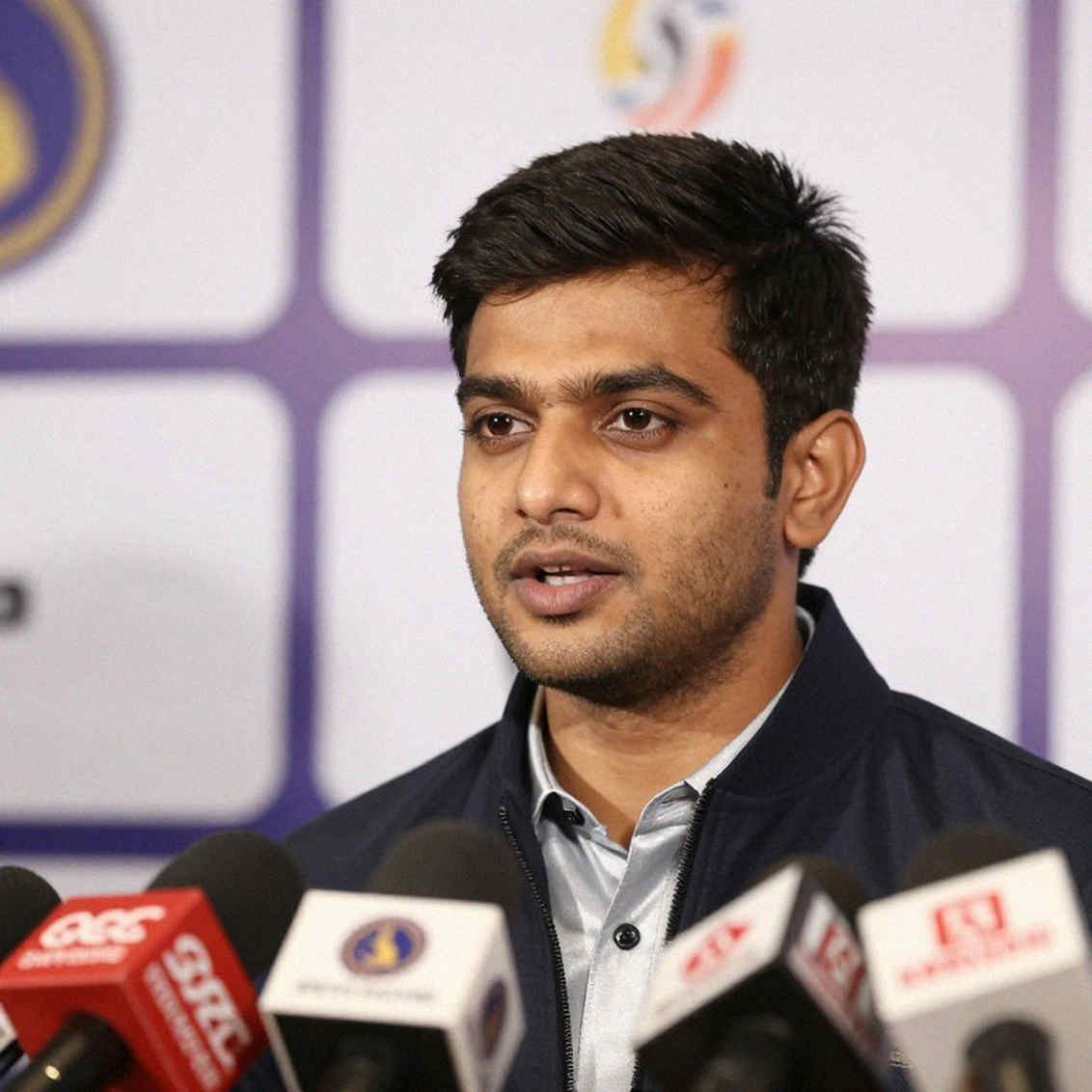 আট স্তরের রিং: যুদ্ধক্রীড়া পড়ার একটি ফ্রেমওয়ার্ক